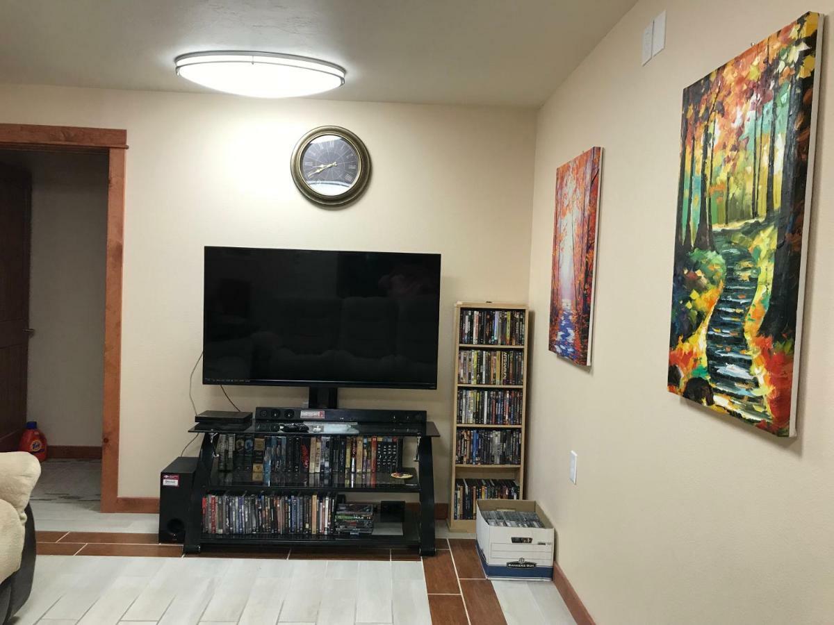 Delta Dome Home Basement Apartment Delta Junction 외부 사진